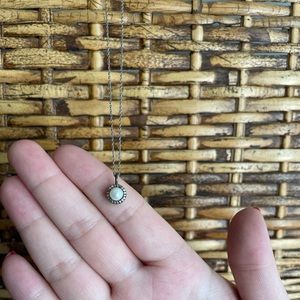 Simple strand Pearl necklace